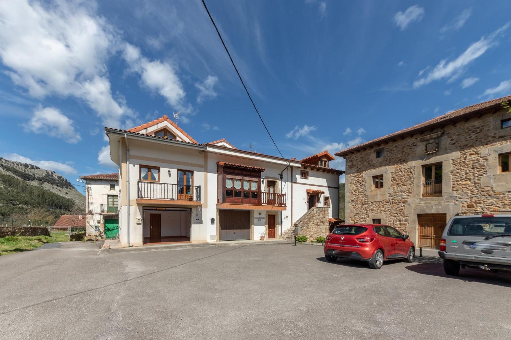 43A Nature With Parking By Aston Rentals Otanes Екстер'єр фото