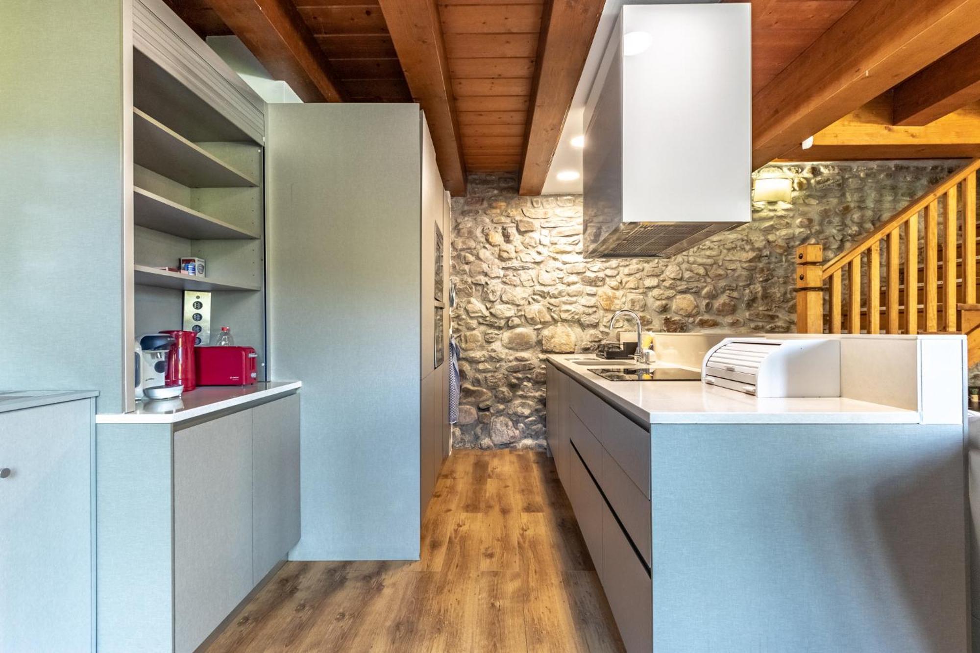 43A Nature With Parking By Aston Rentals Otanes Екстер'єр фото